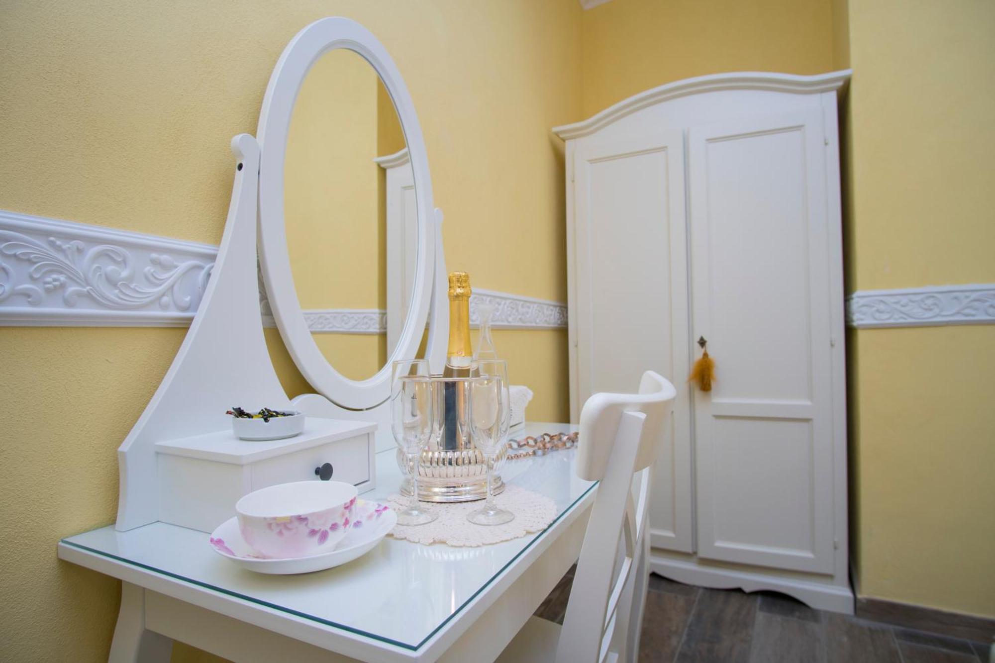 Luxury B&B Suite Jacuzzi Villa Filomena Марина-ди-Камерота Экстерьер фото